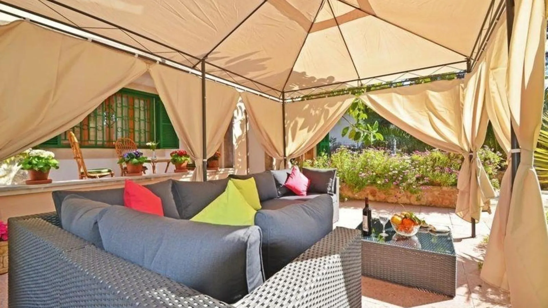 Schoene Villa Mit Pool Und Garten El Toro  Ferienhaus