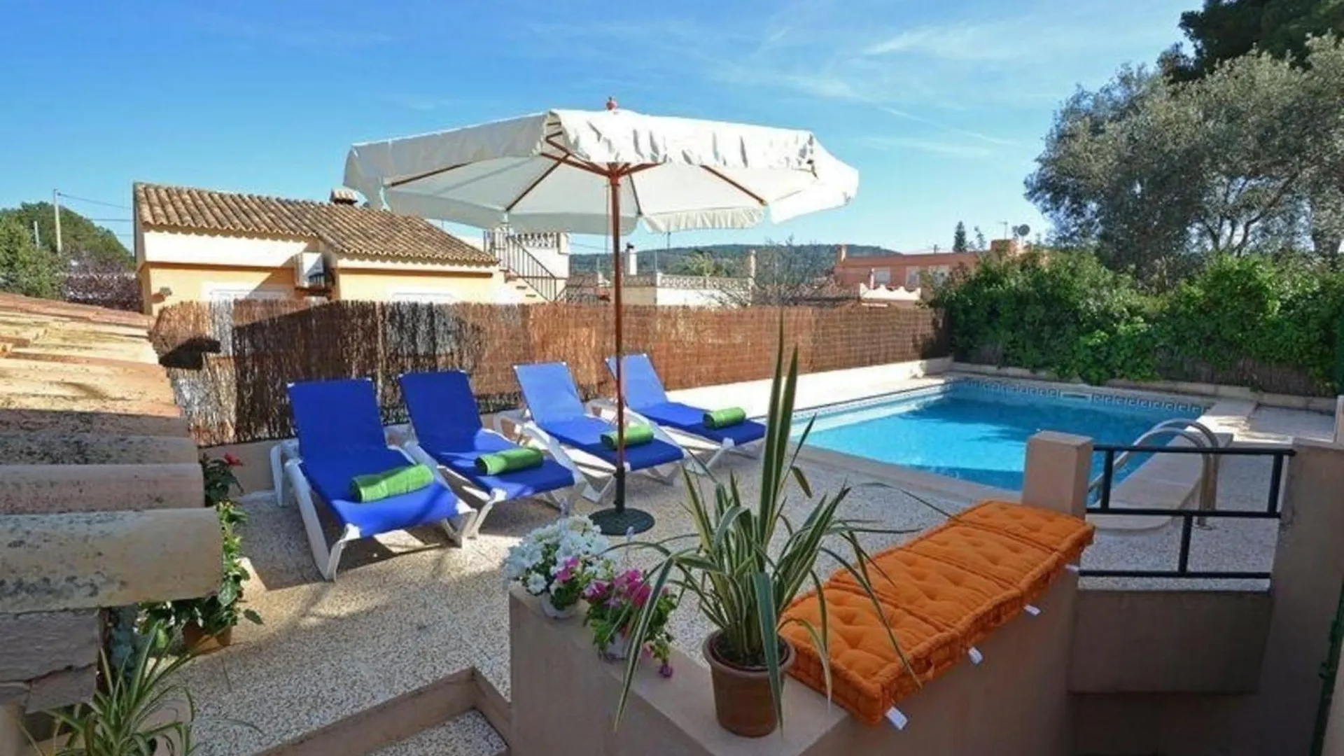 Schoene Villa Mit Pool Und Garten El Toro  Ferienhaus El Toro (Mallorca)