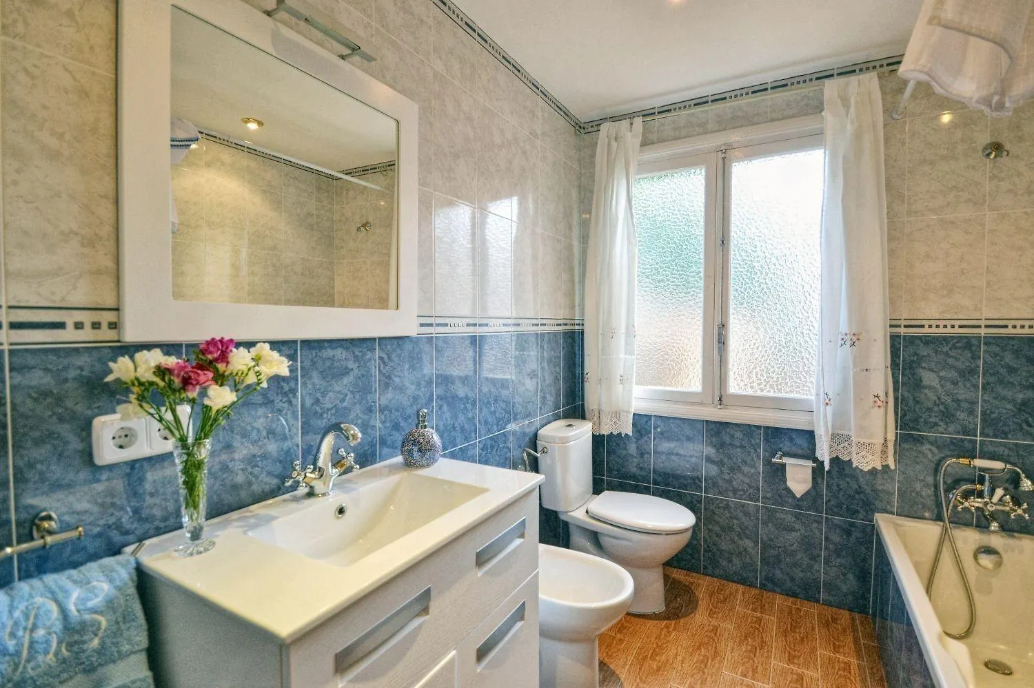 Holiday home Schoene Villa Mit Pool Und Garten El Toro
