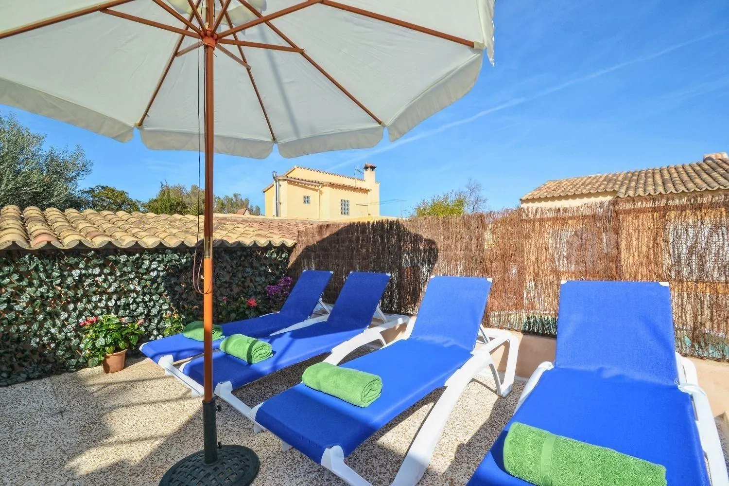 Schoene Villa Mit Pool Und Garten El Toro  El Toro (Mallorca)